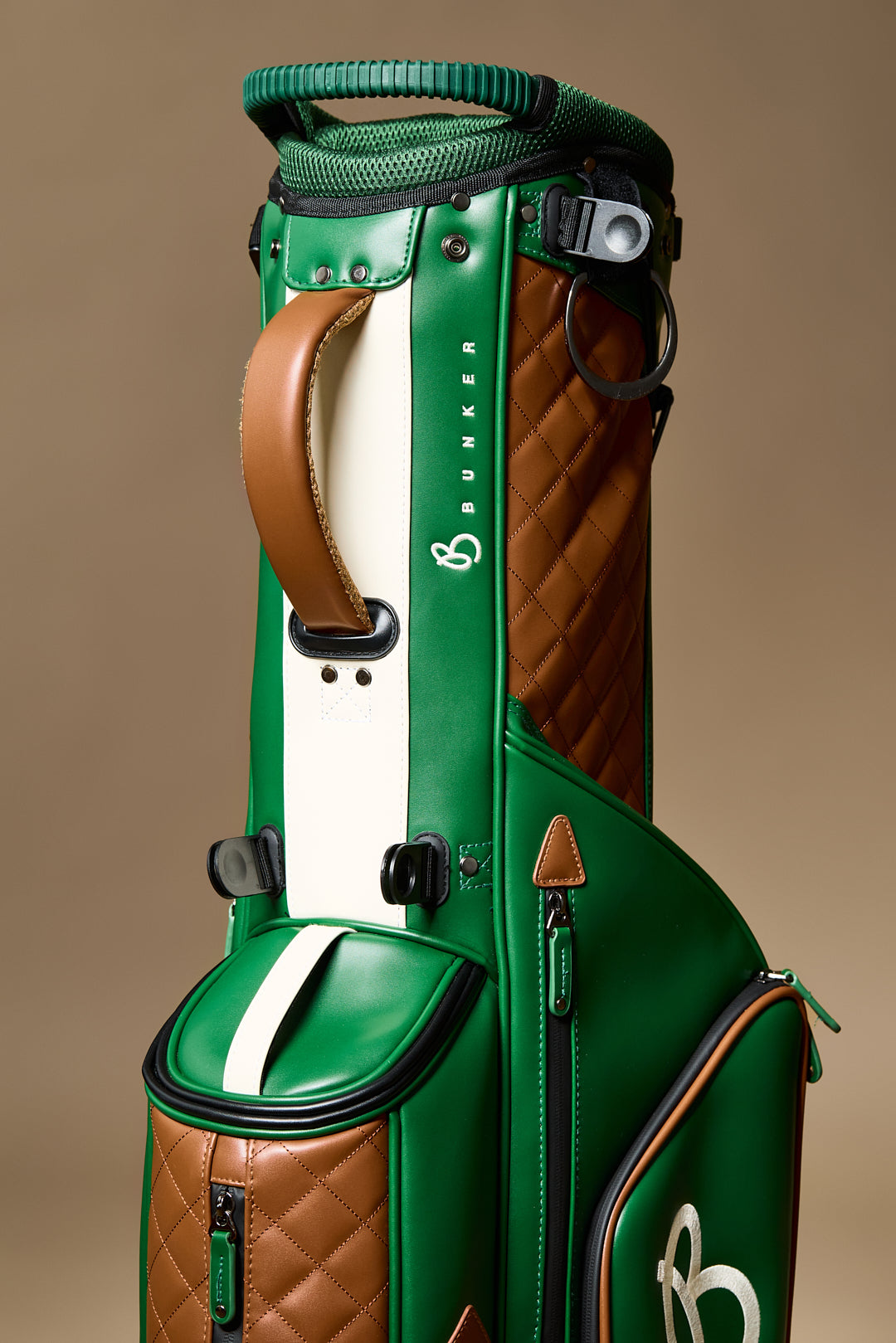 The Bunker Club Family & Friends Golf Club Bag